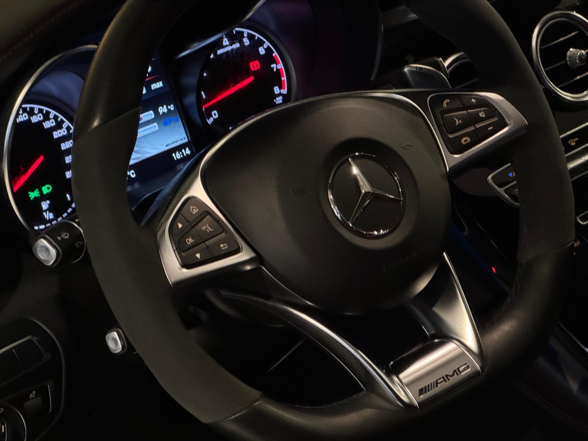 Foto 81 van Mercedes-Benz GLC-klasse AMG 43 4MATIC 367 PK |PANO|LUCHTVER