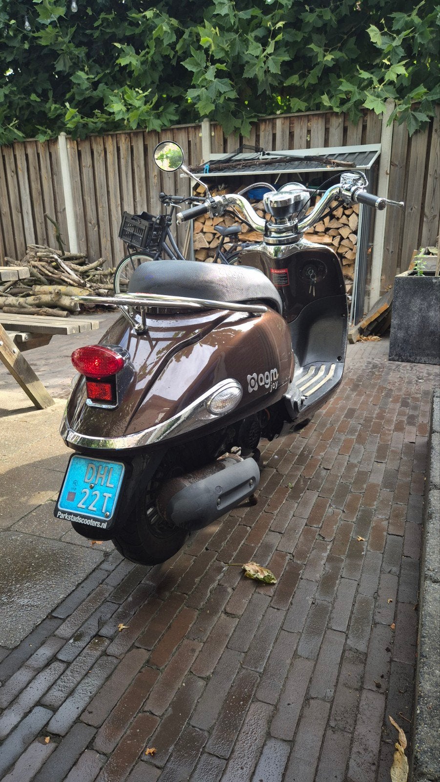 AGM Joy Scooter - Bruin, Goed Onderhouden, Ophalen, Gebruikt, Benzine, Overige merken