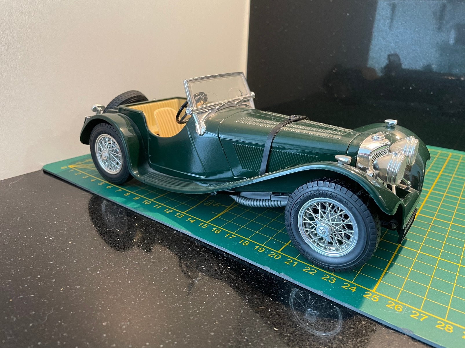 Jaguar SS 100 (1937) Bburago 1/18 groen, Ophalen of Verzenden, Zo goed als nieuw, Bburago