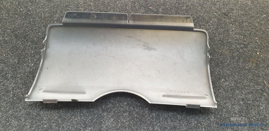Afdekkap trekhaak gat bumper W251 R klasse Mercedes A2518850, Gebruikt, Mercedes-Benz AG, Mercedes-Benz, Ophalen of Verzenden