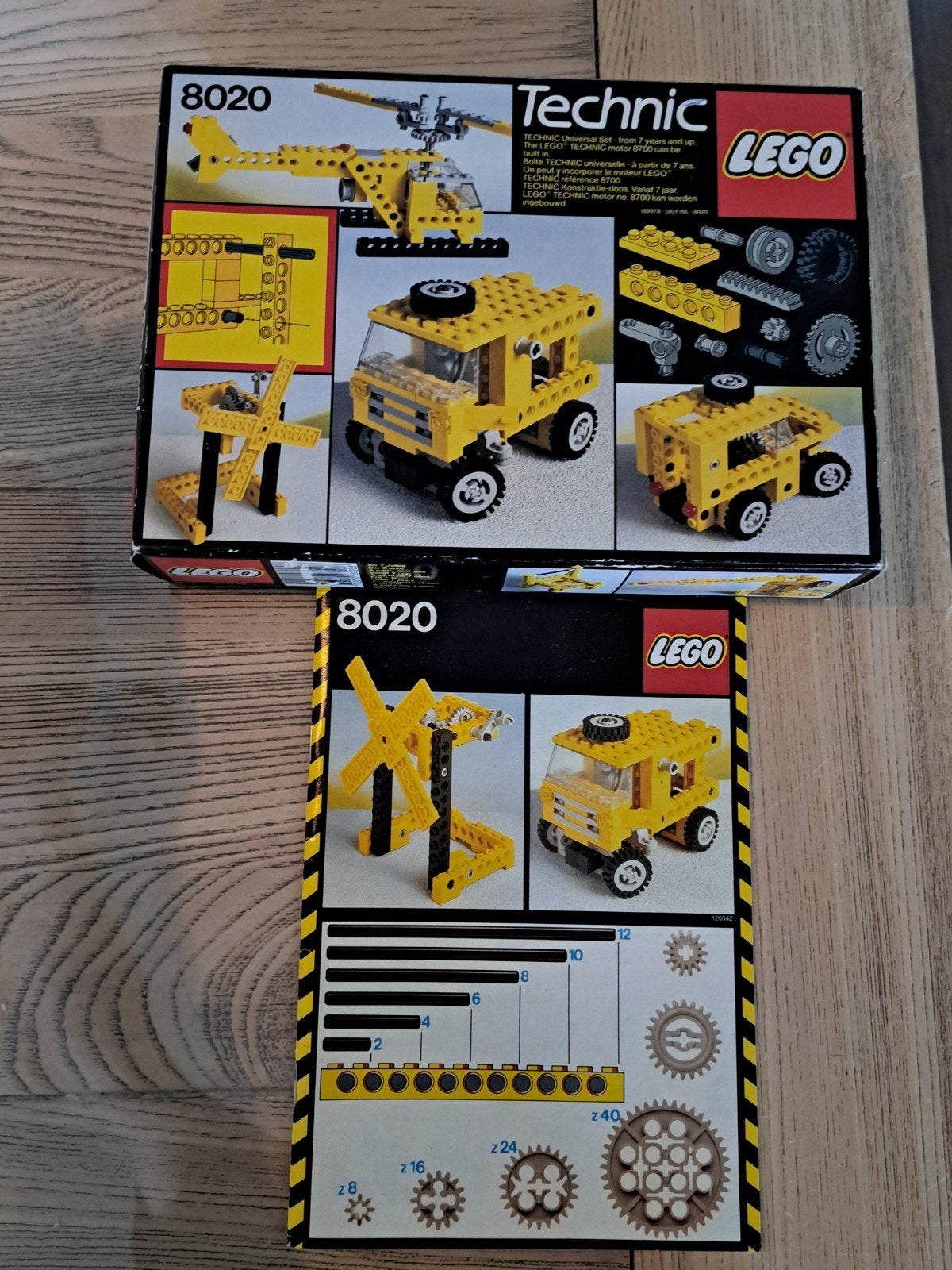 Vintage LEGO 8020 doos en boekje, Kinderen en Baby's, Speelgoed | Duplo en Lego, Ophalen of Verzenden, Zo goed als nieuw, Lego
