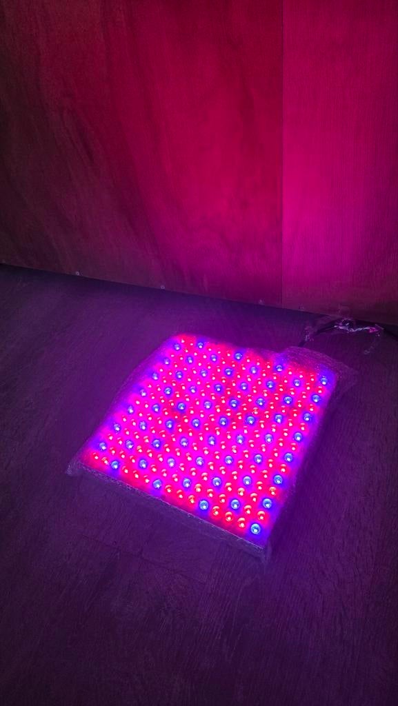 LED Kweeklamp Groeilamp voor Planten, Minder dan 50 watt, Overige typen, Ophalen of Verzenden, Netvoeding
