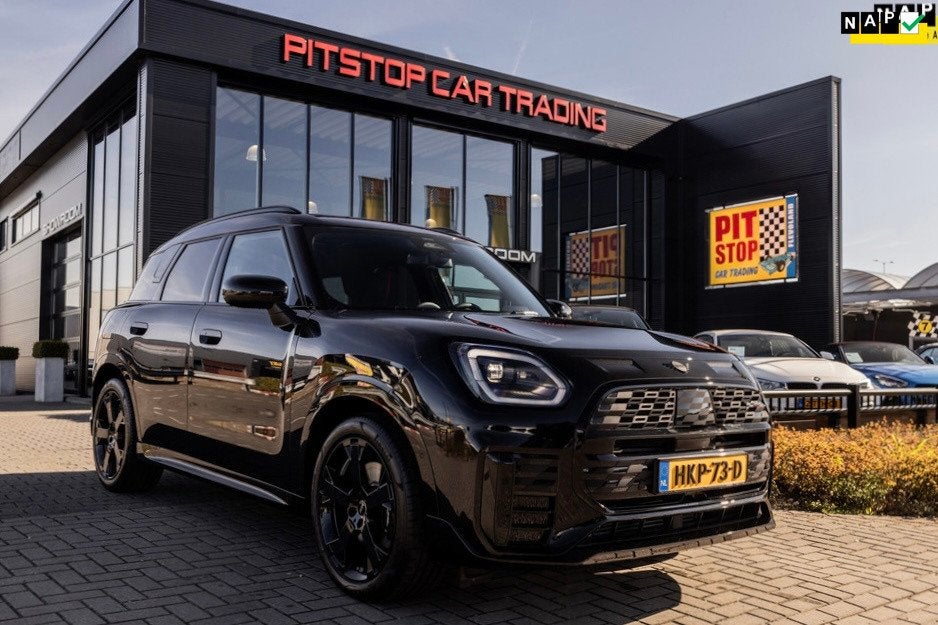 Mini Countryman 1.5 C John Cooper Works NL Auto, Pano, Camer, Dealer onderhouden, Gebruikt, Leder en Stof, Zwart
