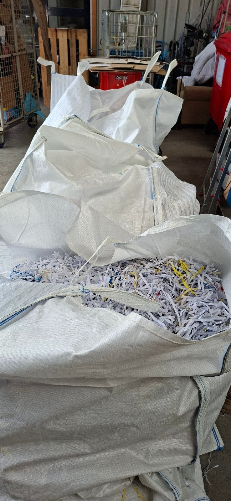 Gratis Opvulmateriaal voor Verhuizing, Verpakken, Verzenden, Ophalen, H, H, H