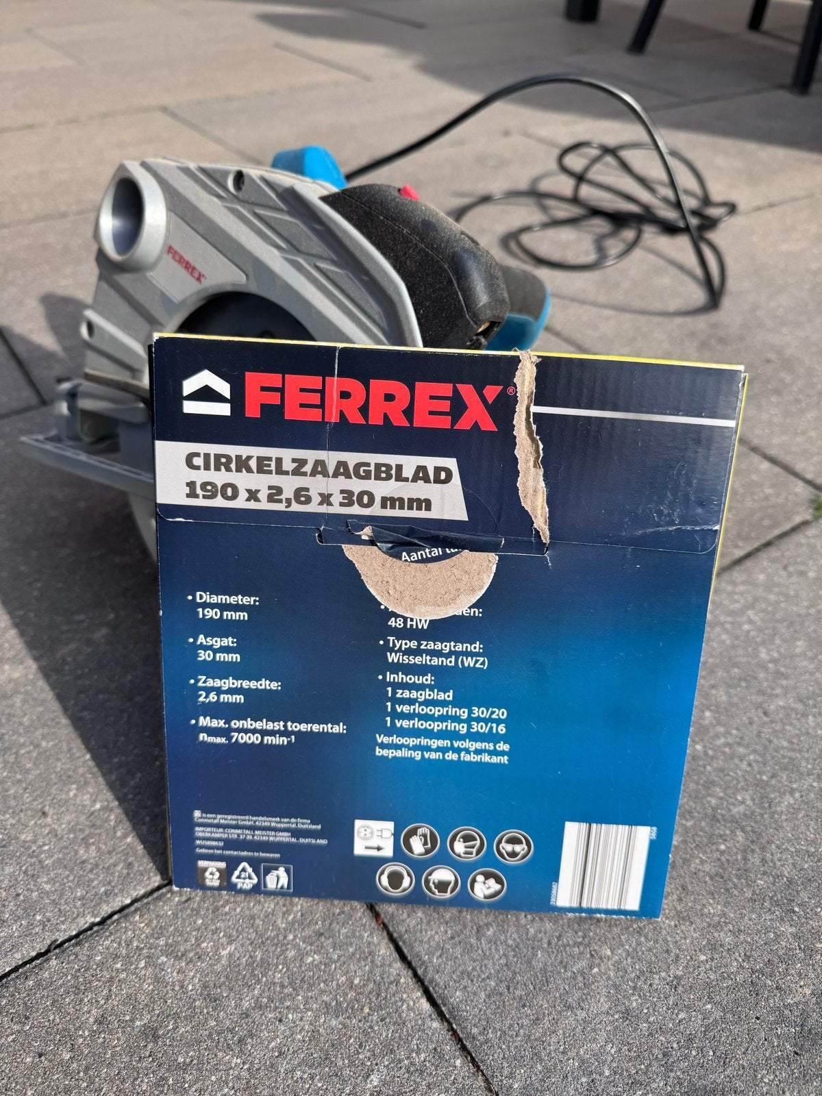 Foto 7 van Ferrex Handcirkelzaag 1200W -  in originele doos