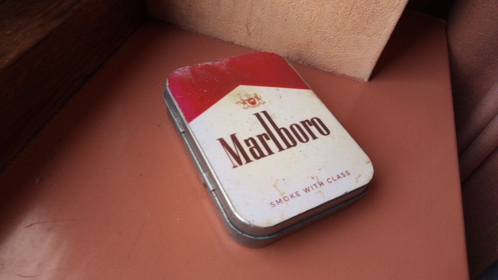 Marlboro blikje 8x11x2,5 cm - Vintage opbergdoosje, Verzamelen, Ophalen of Verzenden, Gebruikt, Overige, Overige merken