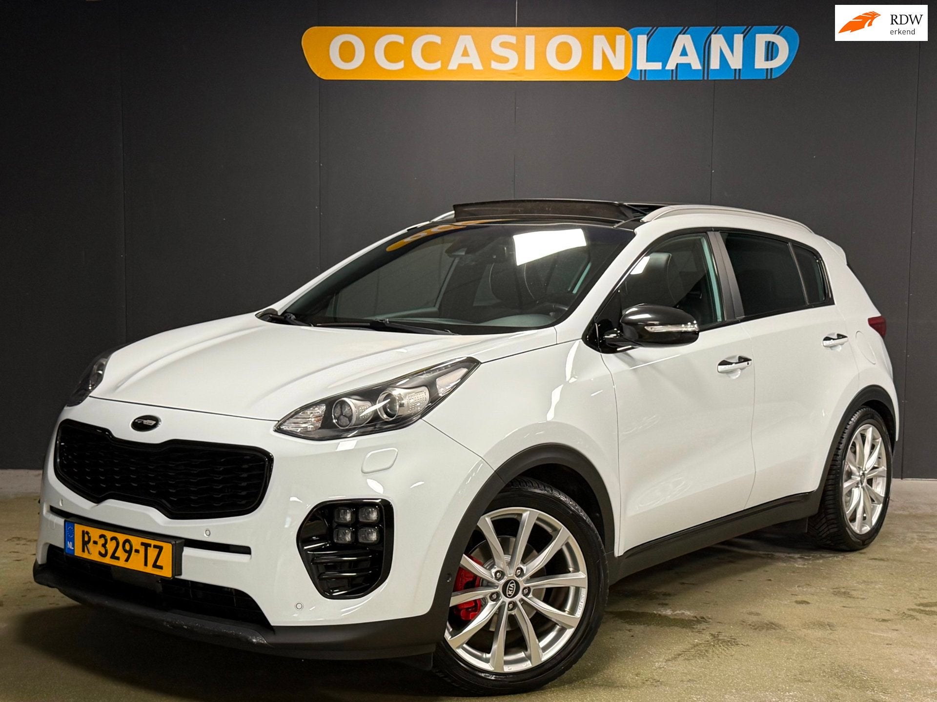 Kia Sportage 1.6 T-GDI 4WD GT-Line PlusLine|PANO|JBL|TREKHAA, Auto's, Kia, Bi-Xenon koplampen, Gebruikt, 4 cilinders, Wit