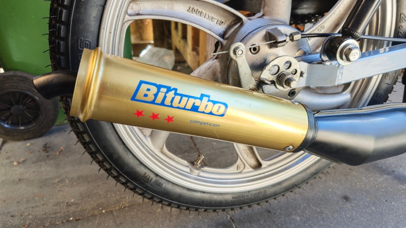 Z.G.A.N. Biturbo Bullet Gold uitlaat Tomos A35, Ophalen, Zo goed als nieuw, Biturbo