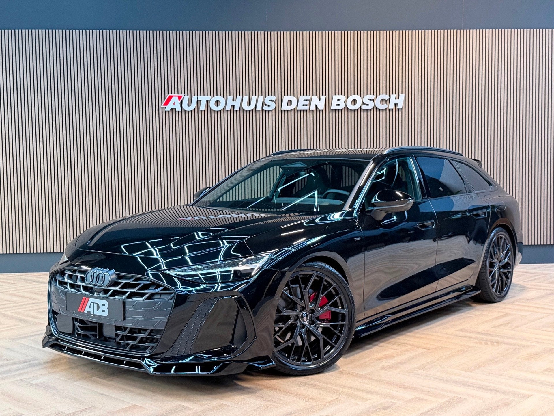 Audi A6 Avant 2.0 e-hybrid Quattro S edition Competition 367, Automaat, Dealer onderhouden, Gebruikt, 4 cilinders
