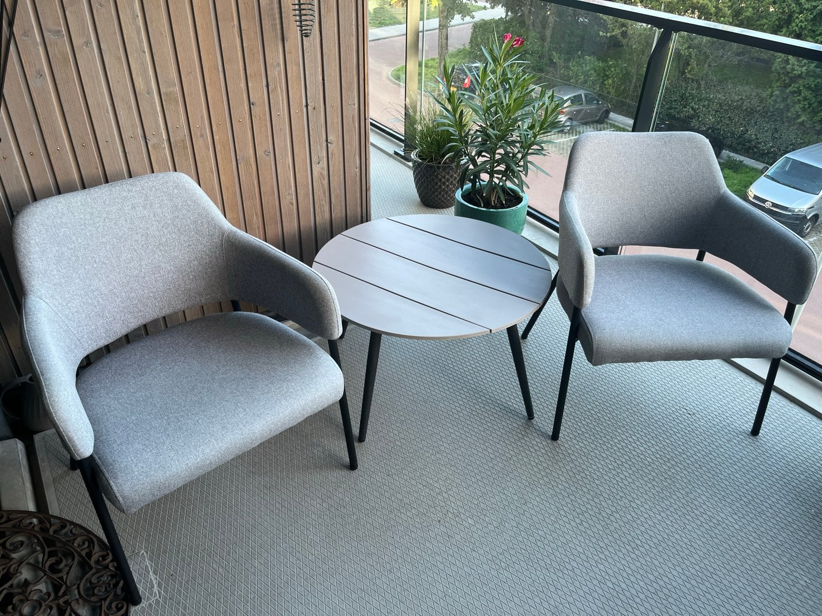 Balkonset: 2 stoelen en bijzettafel, Gebruikt, Stoel, Tuinset, Hout