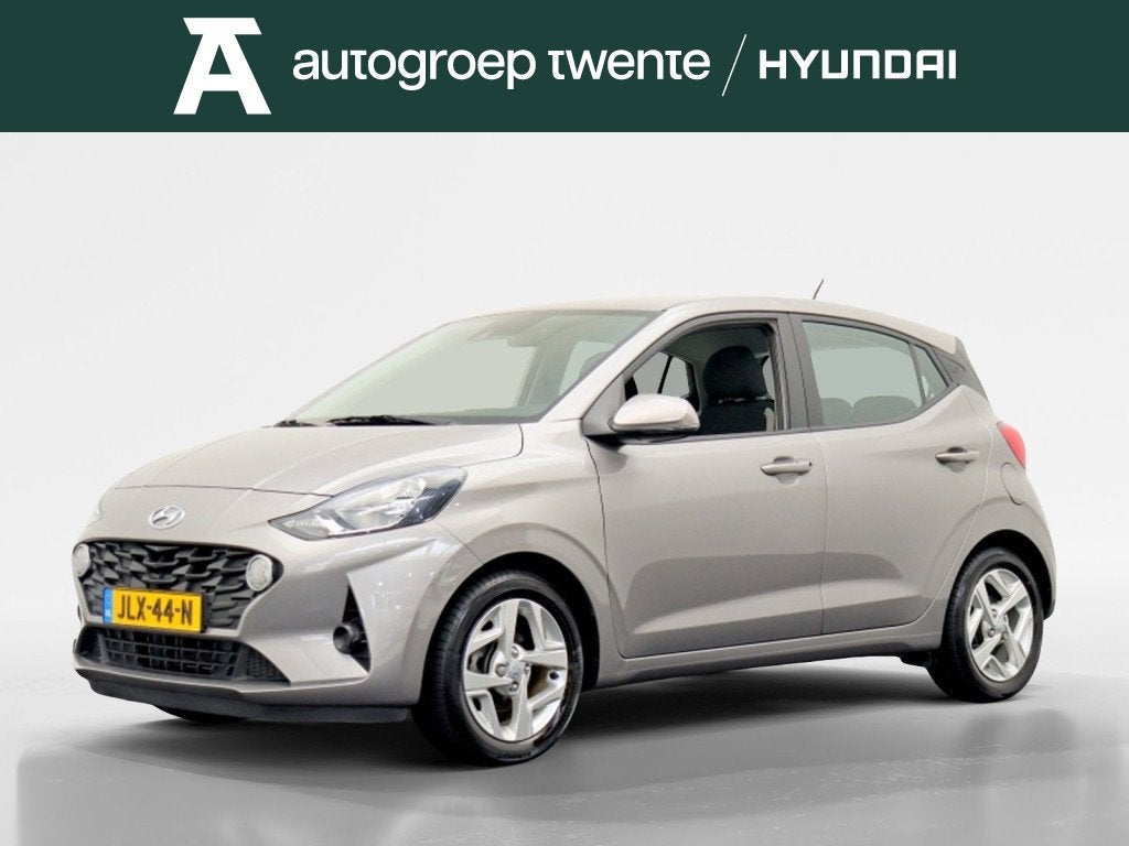 Hyundai i10 1.2 automaat | 15" LMV | Airco | Parkeersensoren, Stof, Gebruikt, Zwart, 4 stoelen