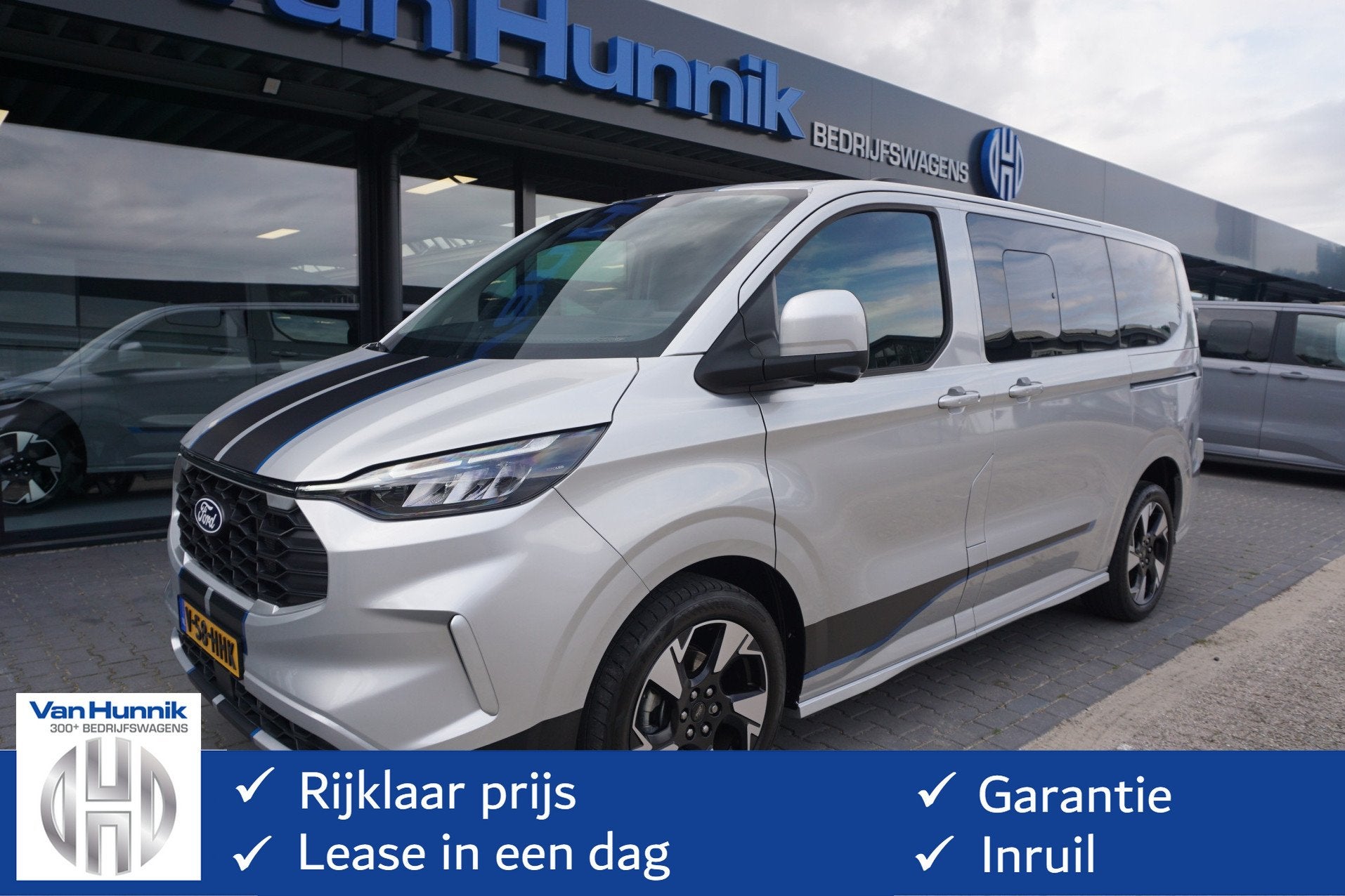 Ford Transit Custom 320S 170PK DC Sport AUT BPM VRIJ Demo! N, Auto's, Bestelauto's, Stof, Gebruikt, Euro 6, Origineel Nederlands