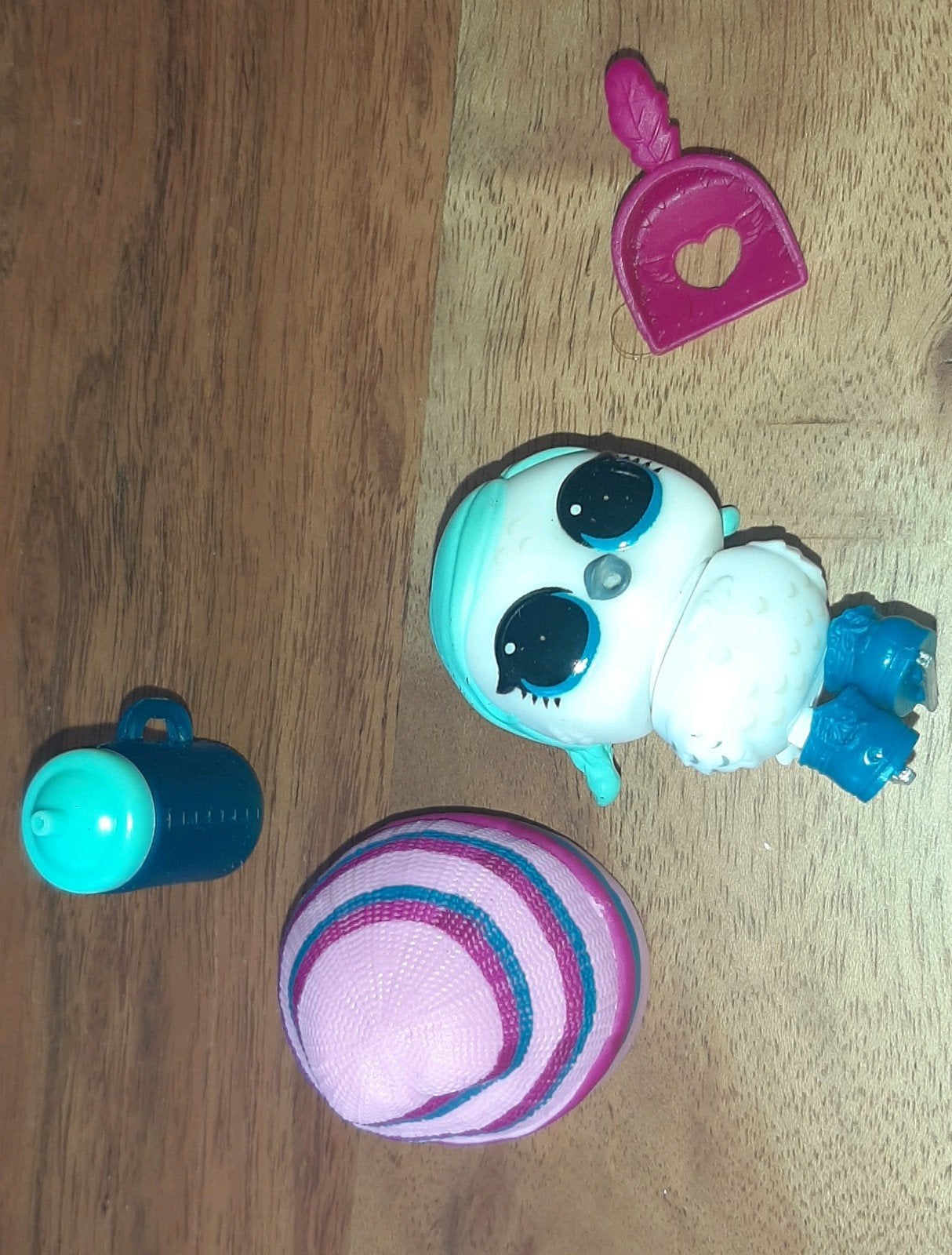 LOL suprise baby brrrd eye spy pets, Ophalen of Verzenden, Zo goed als nieuw
