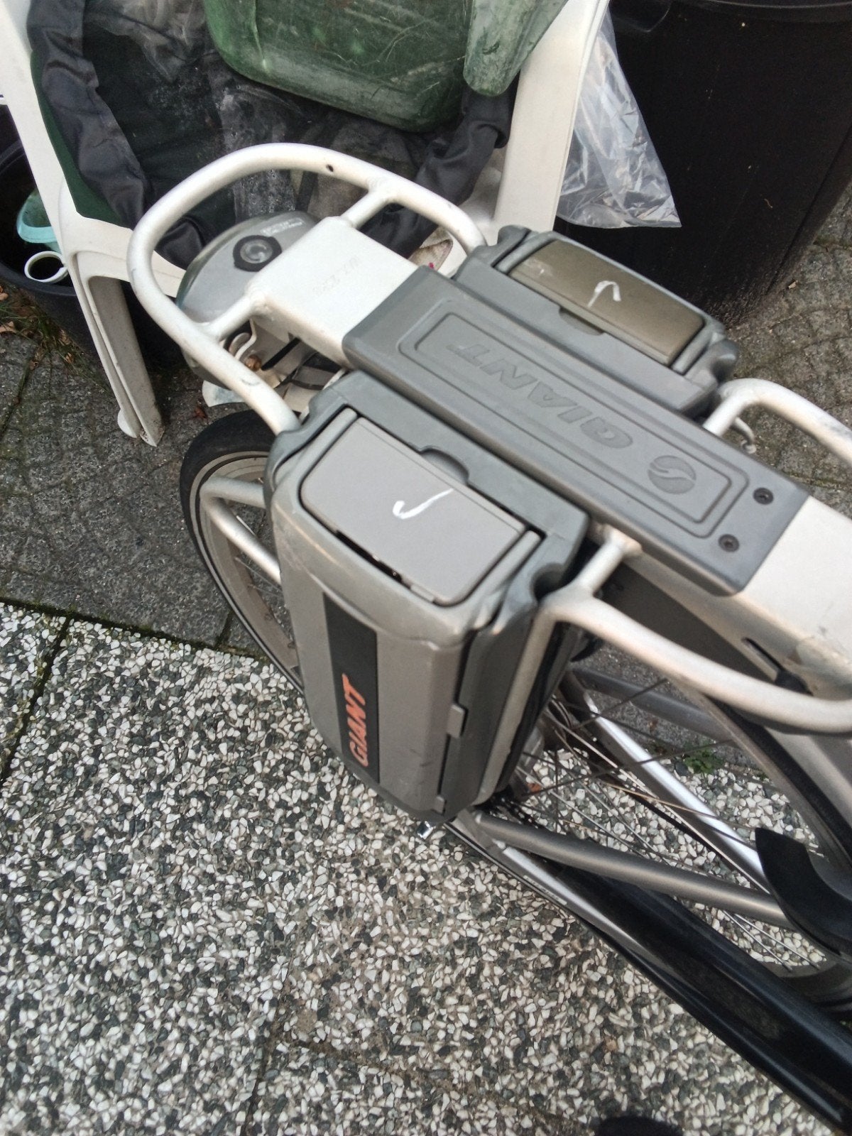 giant twist go double batterijen zonder oplader, Ophalen, Gebruikt, 30 tot 50 km per accu, Giant