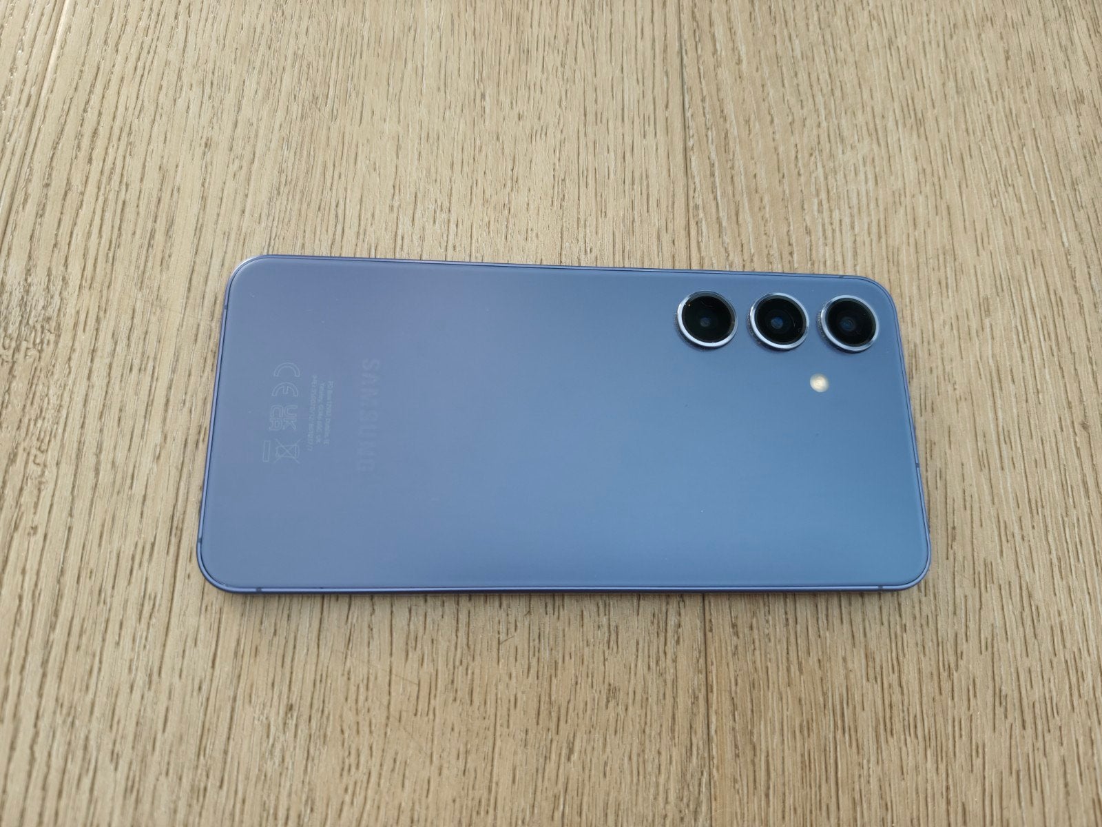 Foto 6 van Samsung S24 256GB 8GB RAM - Zo goed als nieuw