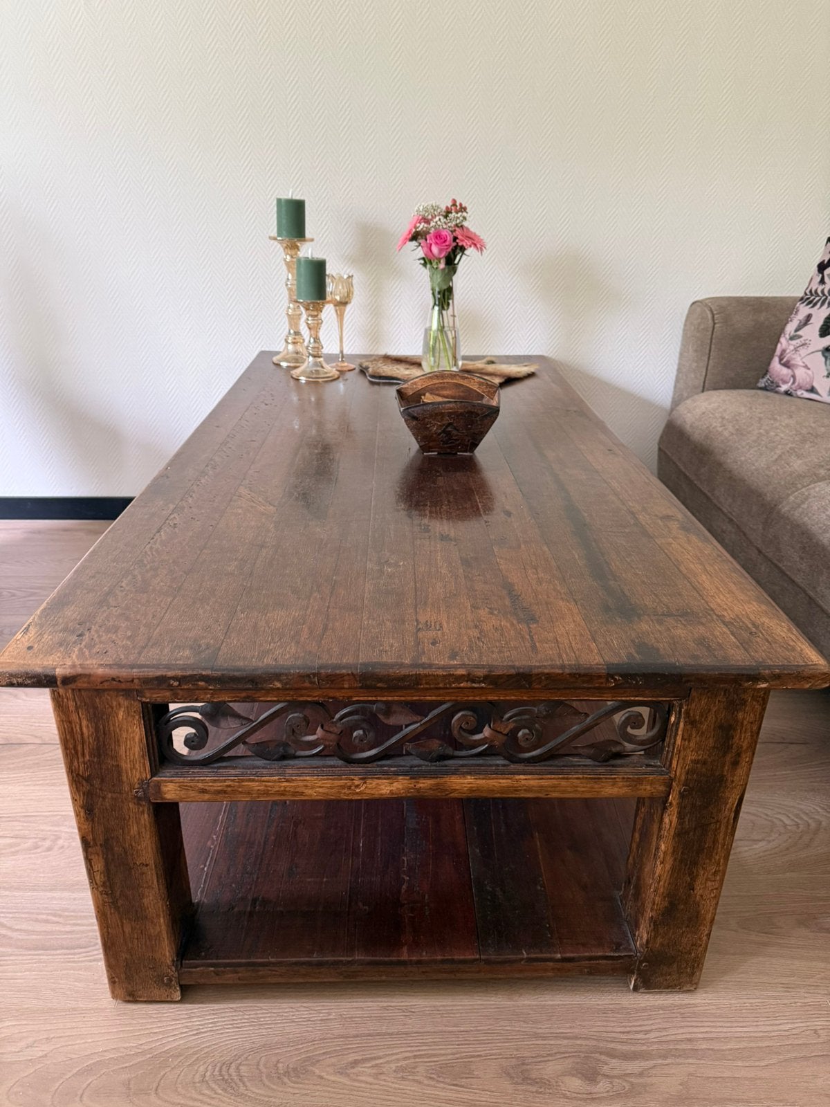 Massief houten Indonesische salontafel met smeedijzer, Ophalen, Gebruikt, 50 tot 100 cm, 150 tot 200 cm