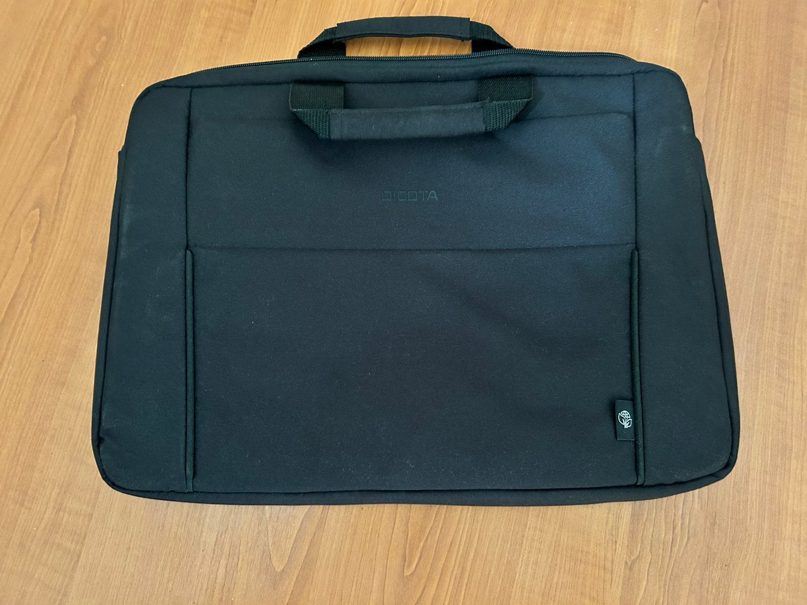 NIEUW ! Zwarte laptoptas , Dicota, Computers en Software, Overige typen, Nieuw, Ophalen of Verzenden, Handvat