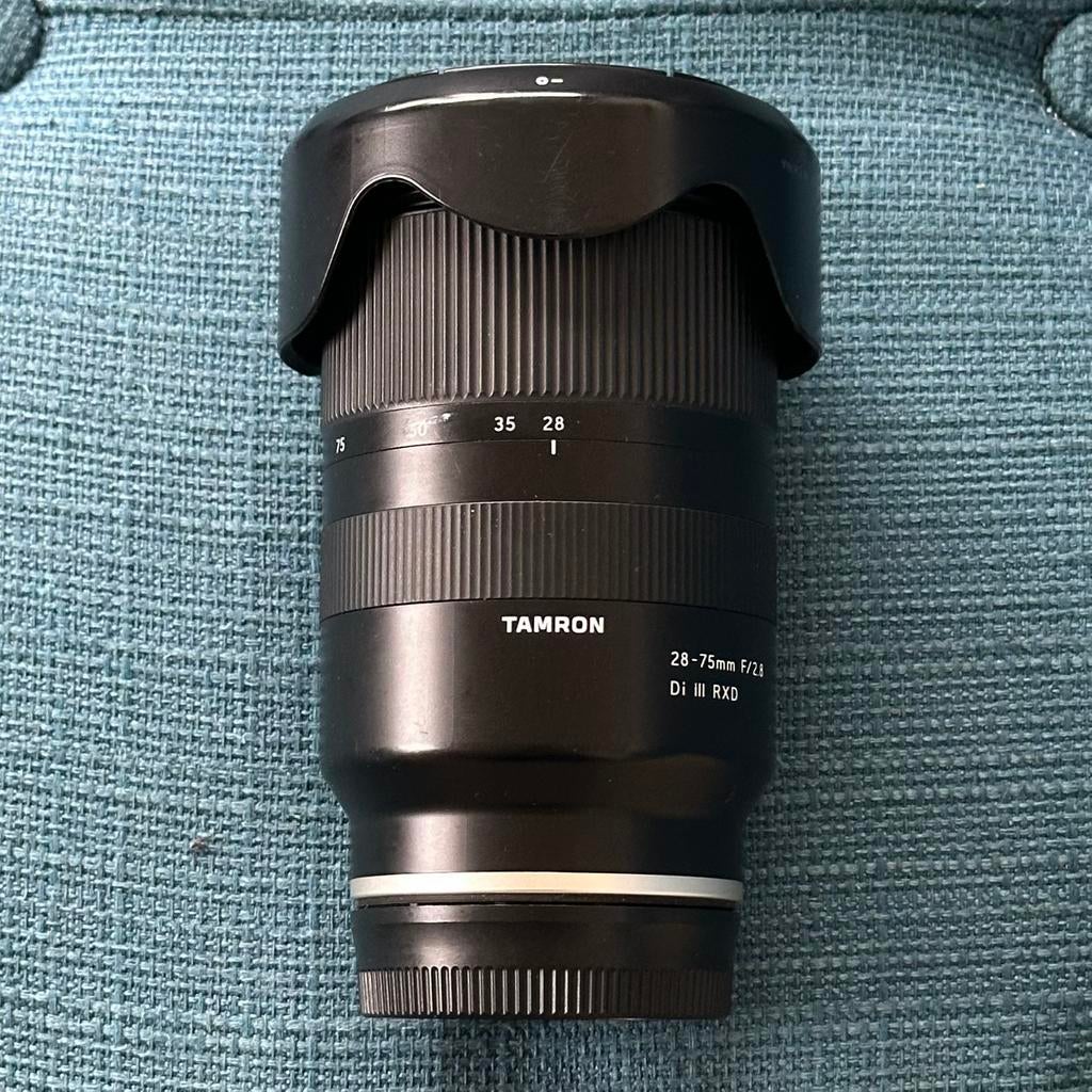 Tamron 28 - 75mm f2.8 Di III RXD, Ophalen, Zo goed als nieuw, Standaardlens, Zoom