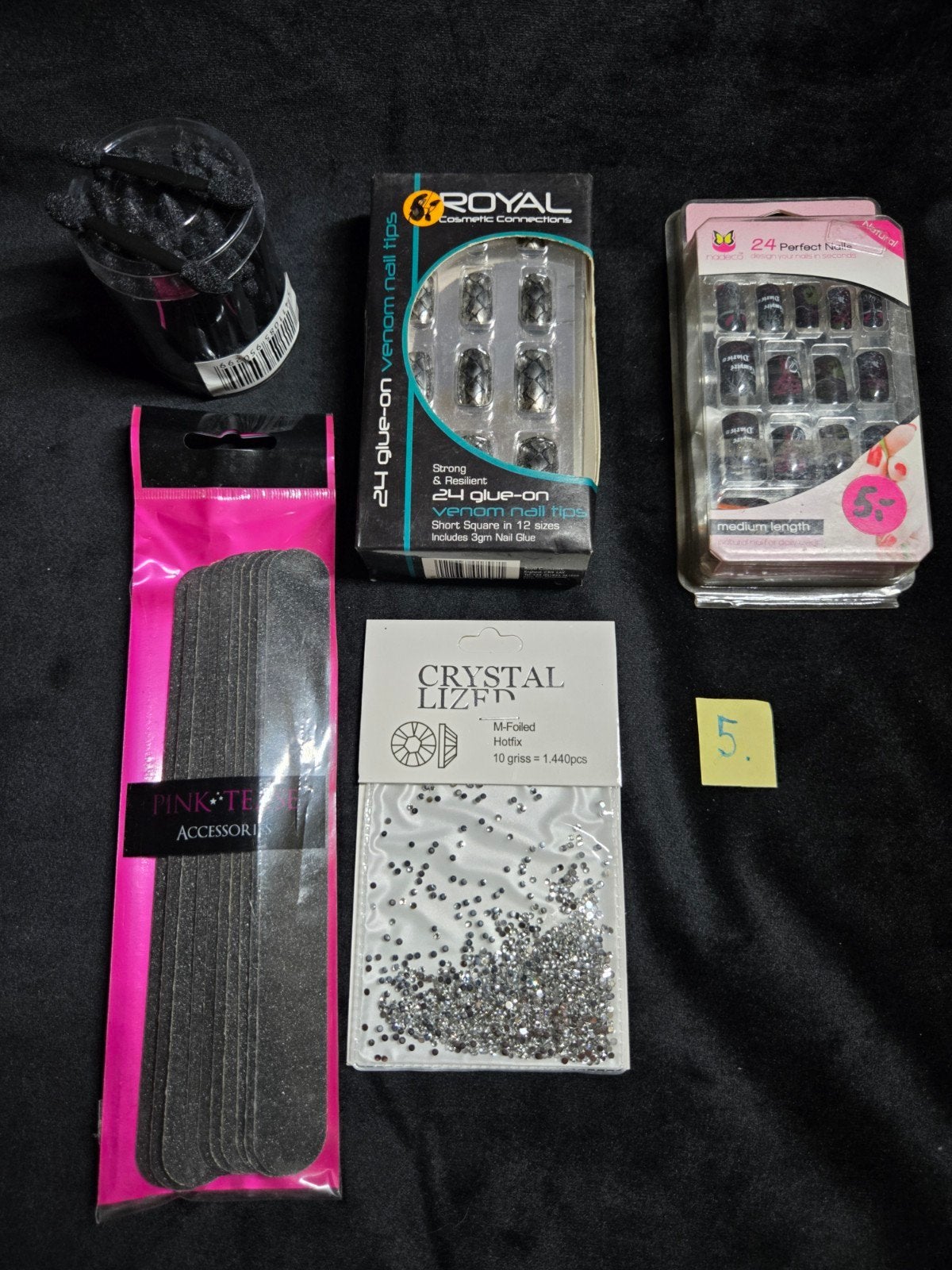 Nagelverzorgingsset: Tips, vijlen en strass steentjes, Ophalen of Verzenden, Nieuw
