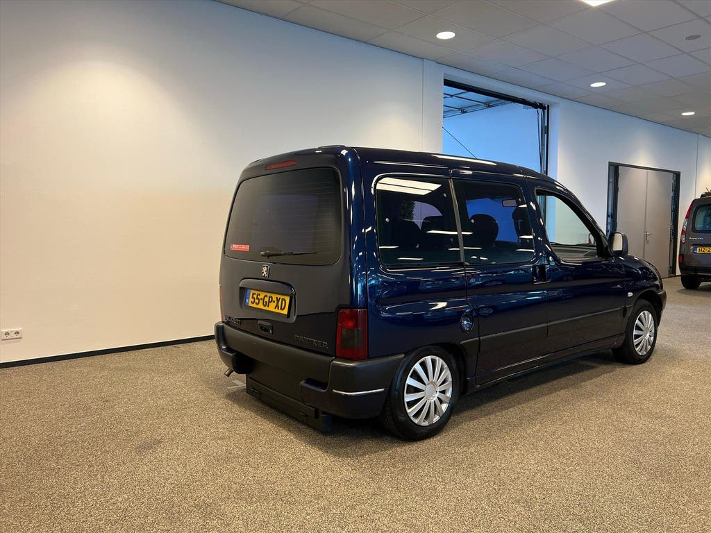 Peugeot Partner Rolstoelauto (airco) 3+1 rolstoel geschikt, foto 10