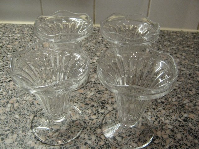 4 IJscoupes, Overige typen, Ophalen of Verzenden, Overige stijlen, Glas