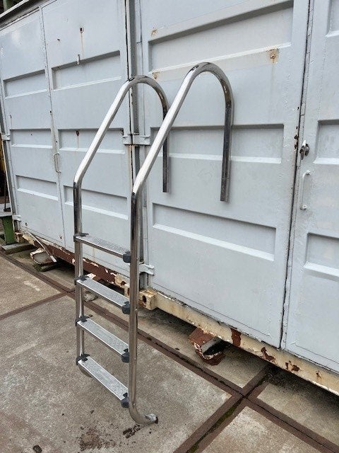2389. Zwembadtrap rvs / trap / 4 tredes, Ophalen, Gebruikt