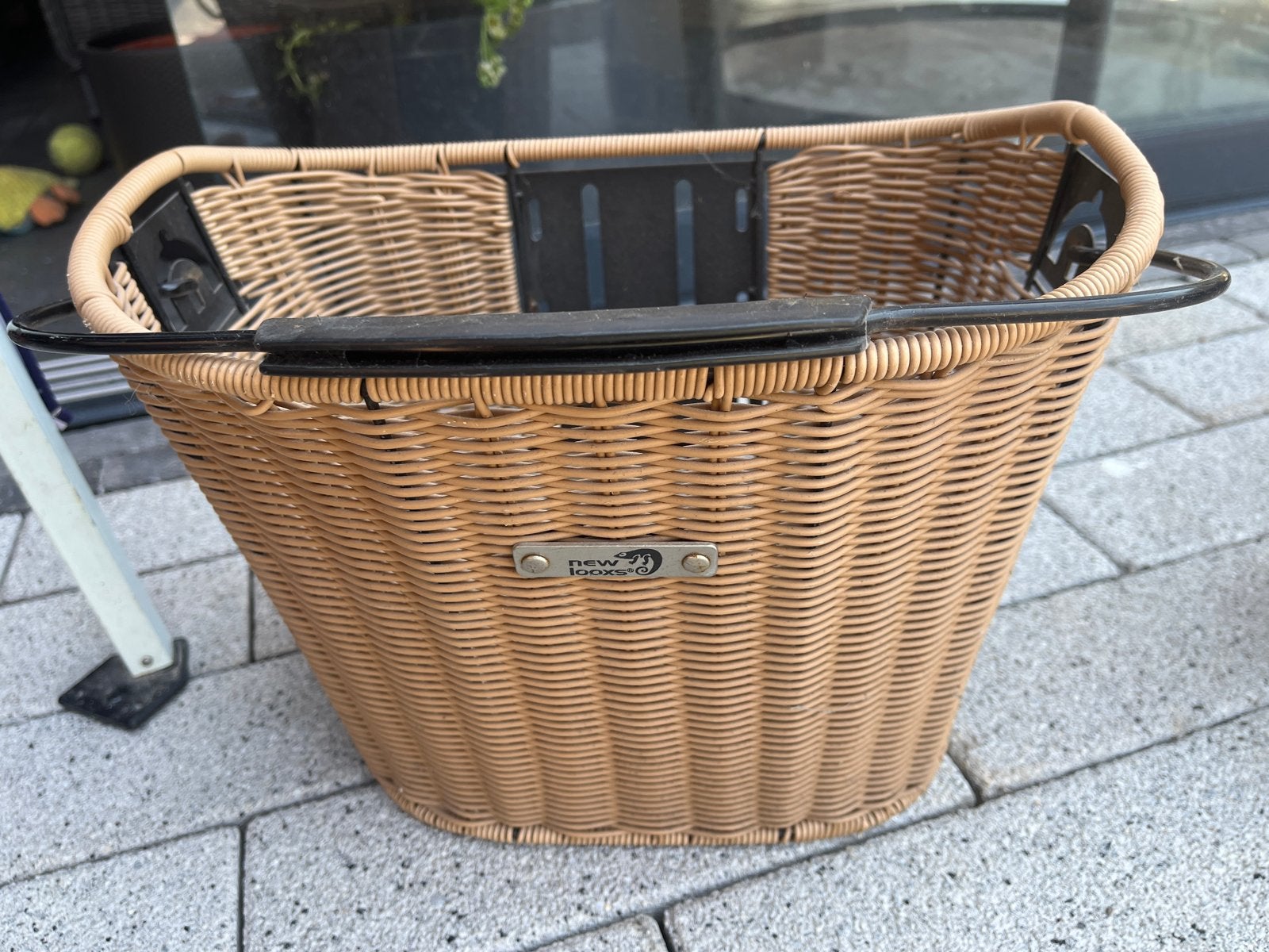Mooie fietsmand met stuurbevestiging - New Looxs, Ophalen, Gebruikt, Fietsmand, Stuurbevestiging
