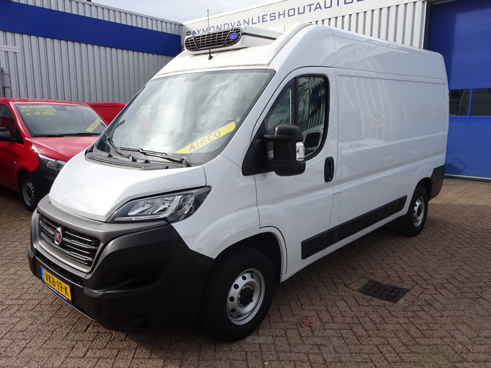 Fiat Ducato 35 2.3 MultiJet L2H2 KOELWAGEN KOELBUS, Auto's, Bestelauto's, Voorwielaandrijving, Stof, Gebruikt, Wit