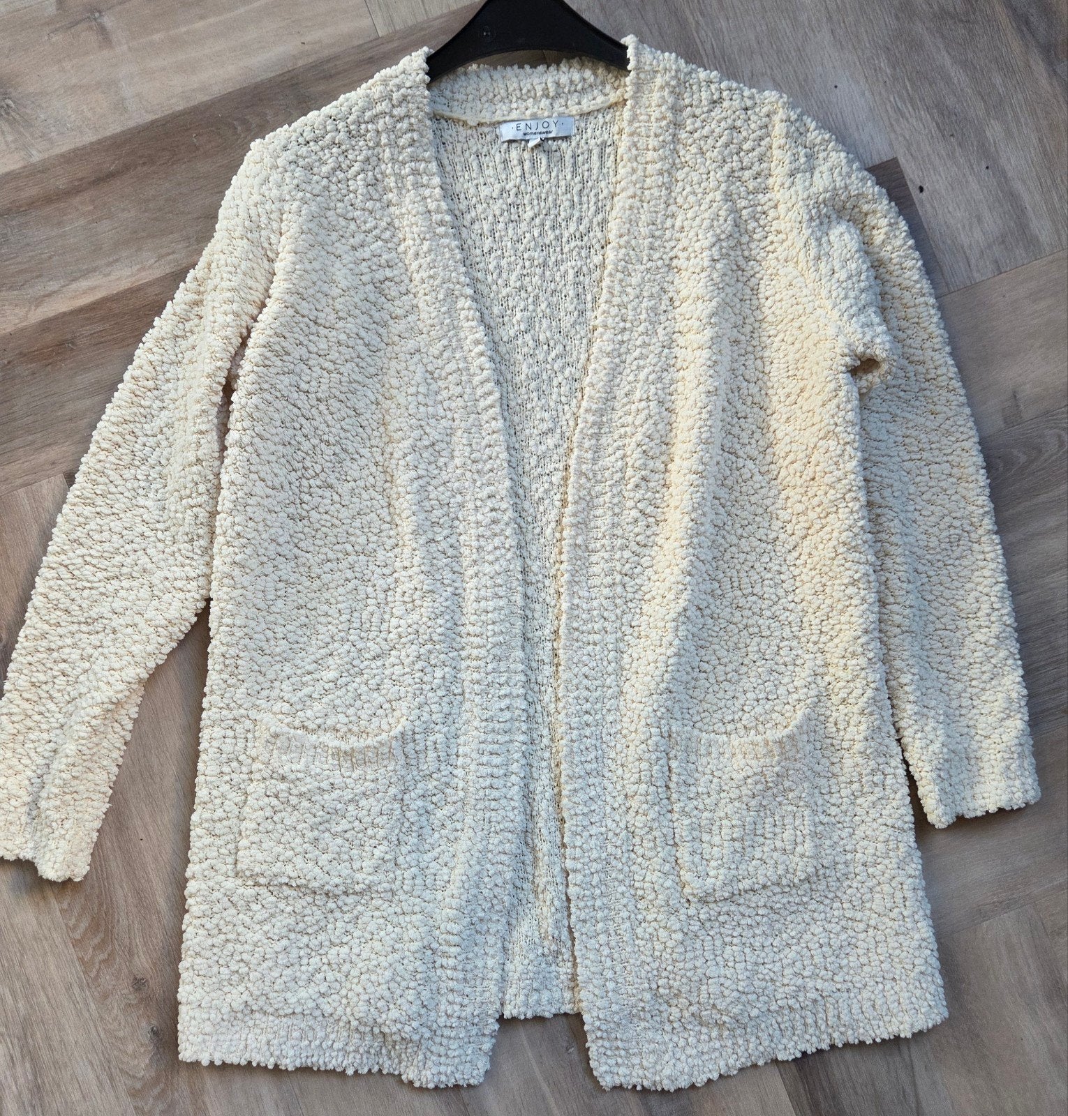 Enjoy -Ecru Bouclé/Popcorn Textuur Vest  - Maat L, Kleding | Dames, Enjoy, Ophalen of Verzenden, Zo goed als nieuw, Maat 38/40 (M)