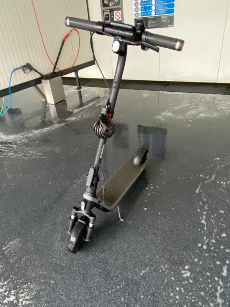 Segway Ninebot E2 elektrische step, Ophalen, Zo goed als nieuw, Elektrische step (E-scooter)