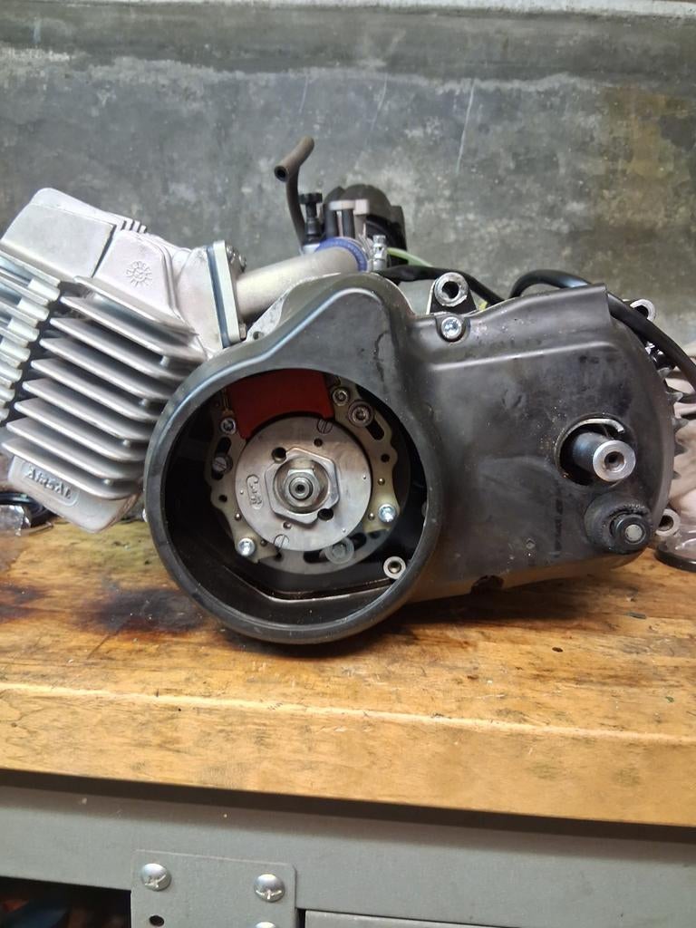Tomos blok revisie/reparatie., Ophalen, Standard