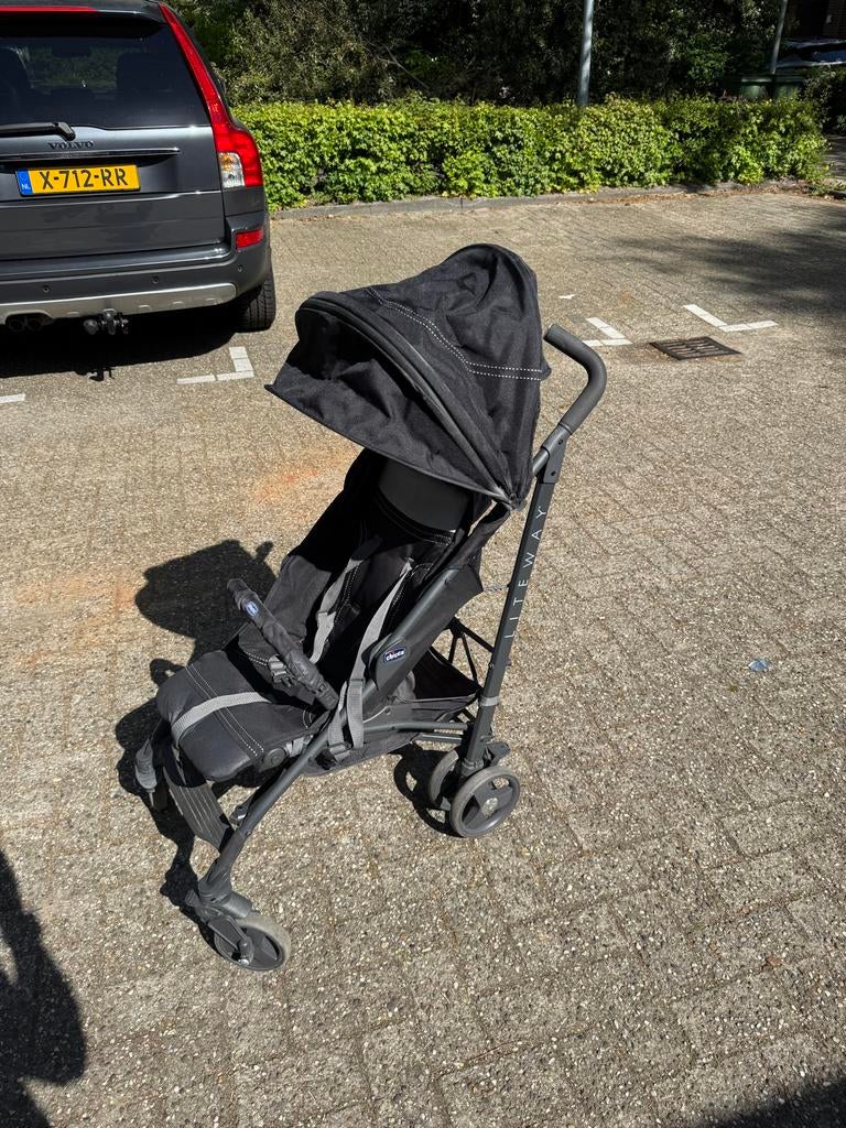 Gratis op te halen buggy - rijdt niet top, maar verder ok, Ophalen, Gebruikt, Overige merken, Zonnekap