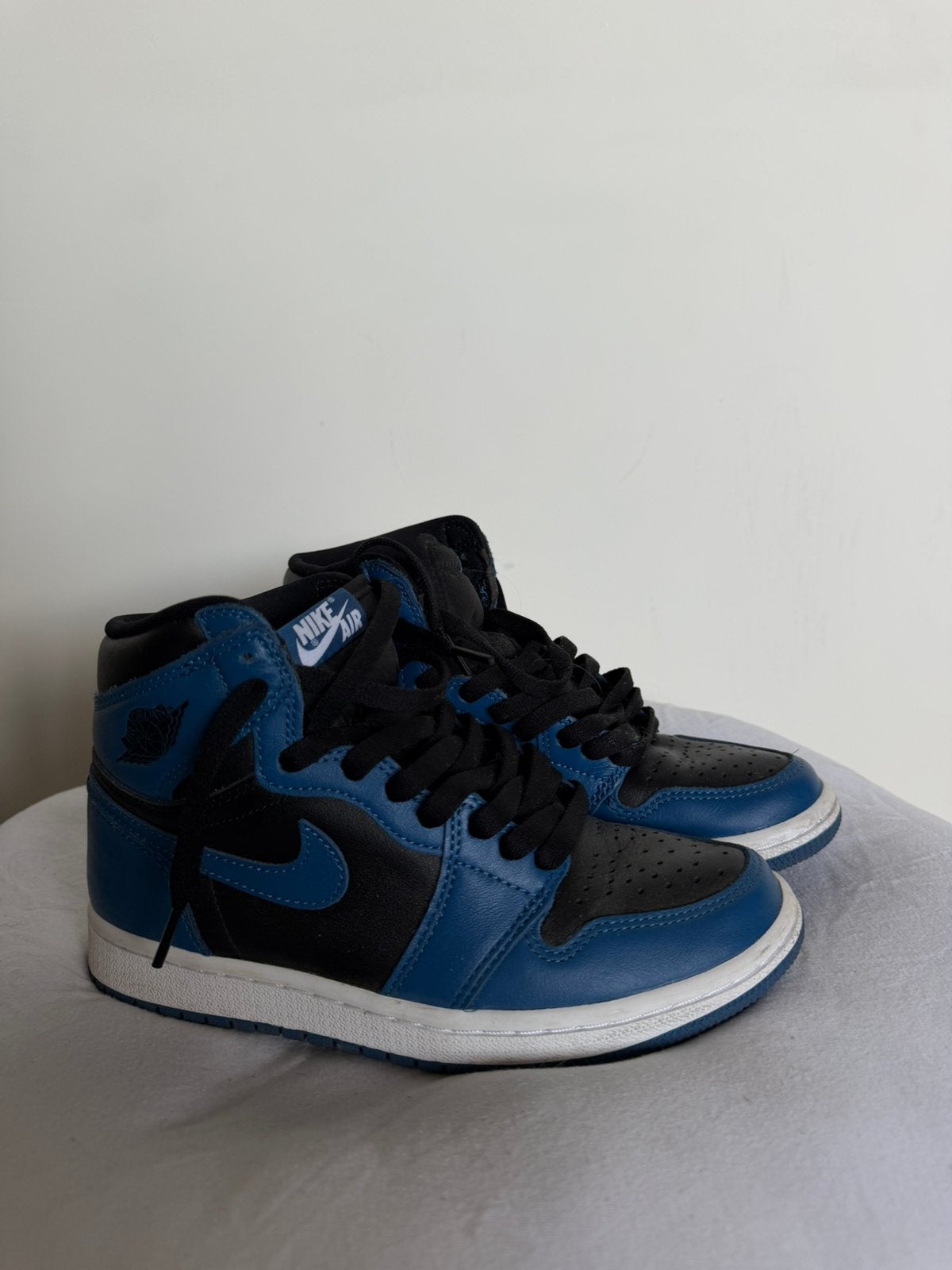 Jordan 1 High Marina Blue, Ophalen of Verzenden, Zo goed als nieuw