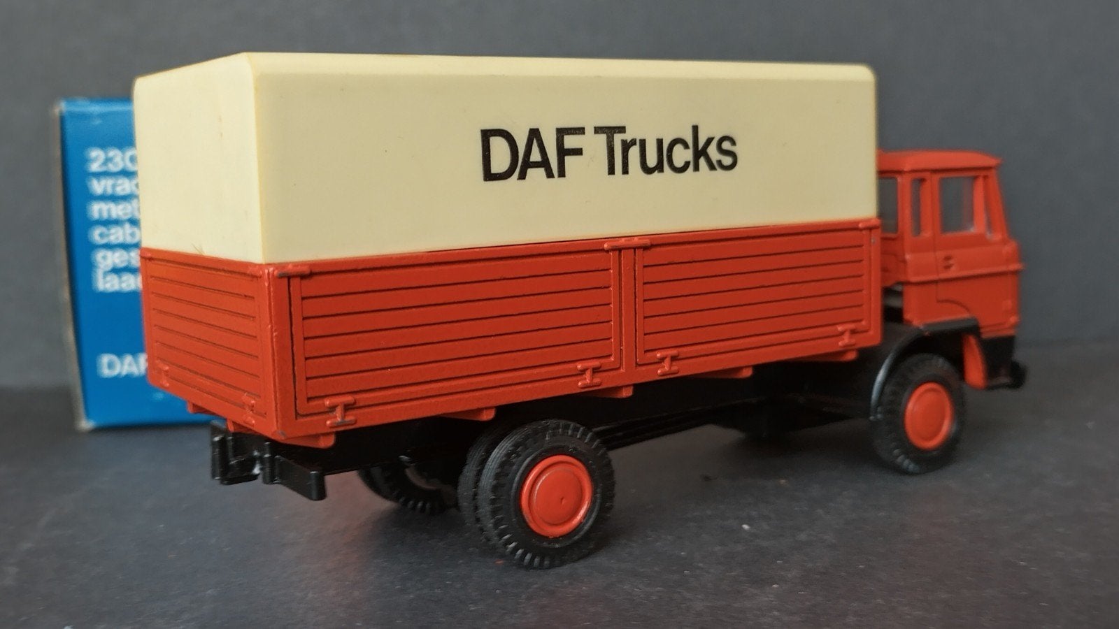Daf 2300 1:50 Lion Car Pol, Overige merken, Verzenden, ., Zo goed als nieuw