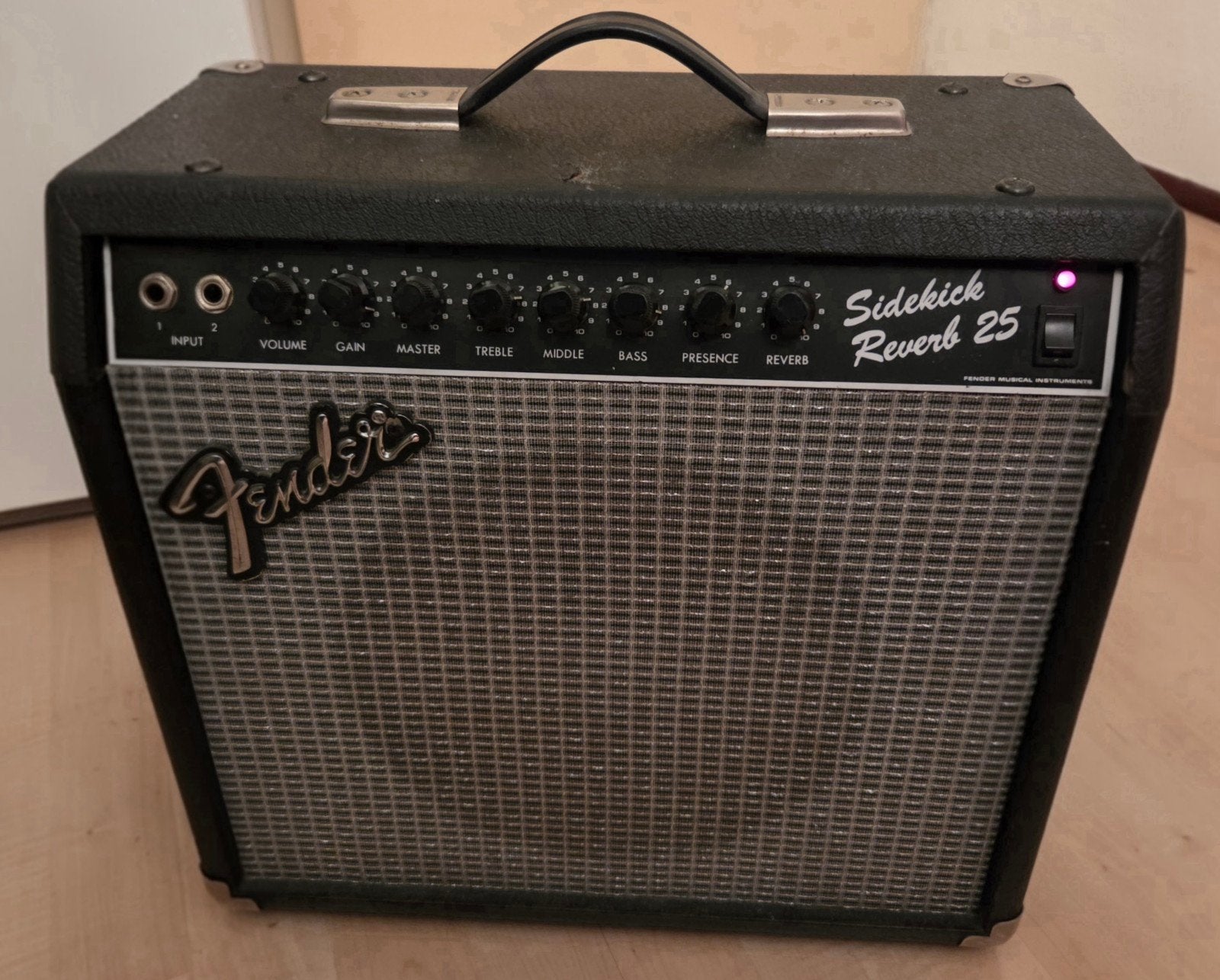 VERSTERKER FENDER SIDEKICK REVERB 25, Ophalen, Gebruikt, Minder dan 50 watt