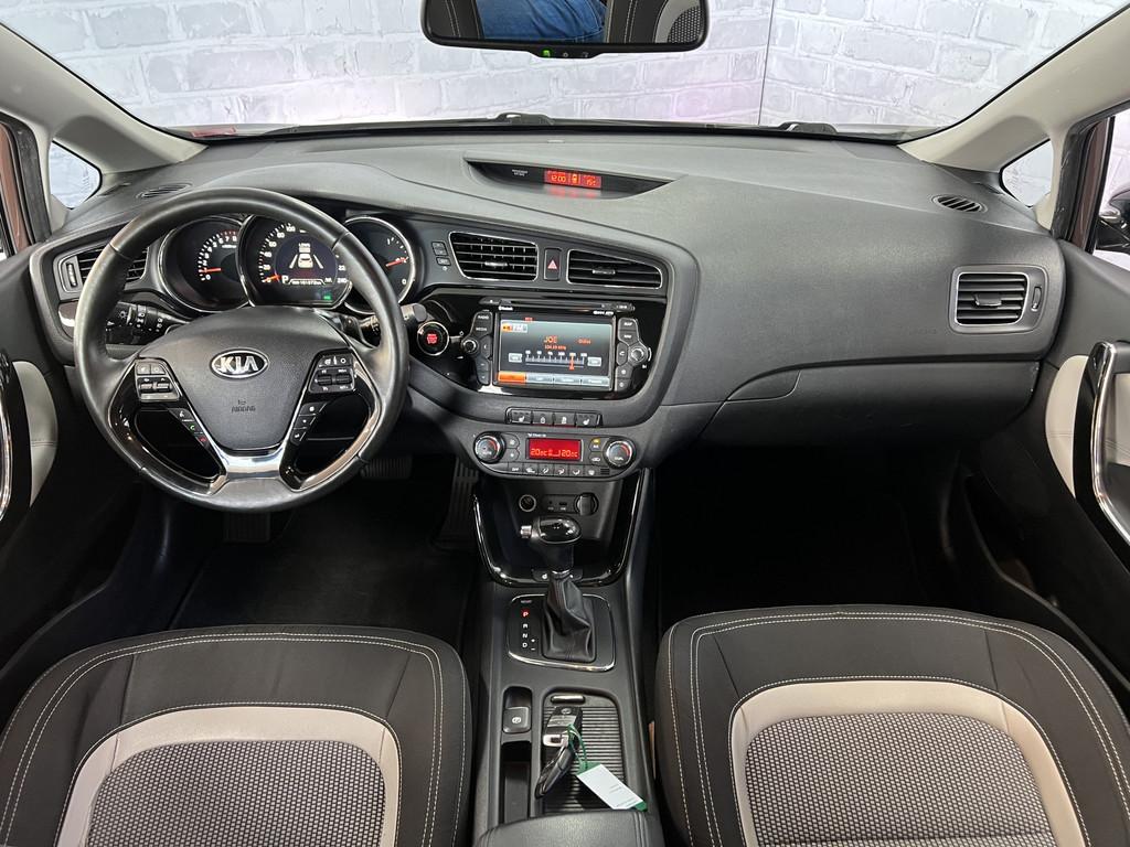 Kia cee'd Sportswagon 1.6 GDI Super Pack Premium Navigatie C, Auto's, Kia, Euro 5, Gebruikt, 4 cilinders, Bruin