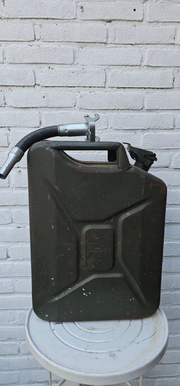 Jerrycan 20 liter met schenktuit - Gebruikt, Ophalen, Gebruikt, Universele onderdelen