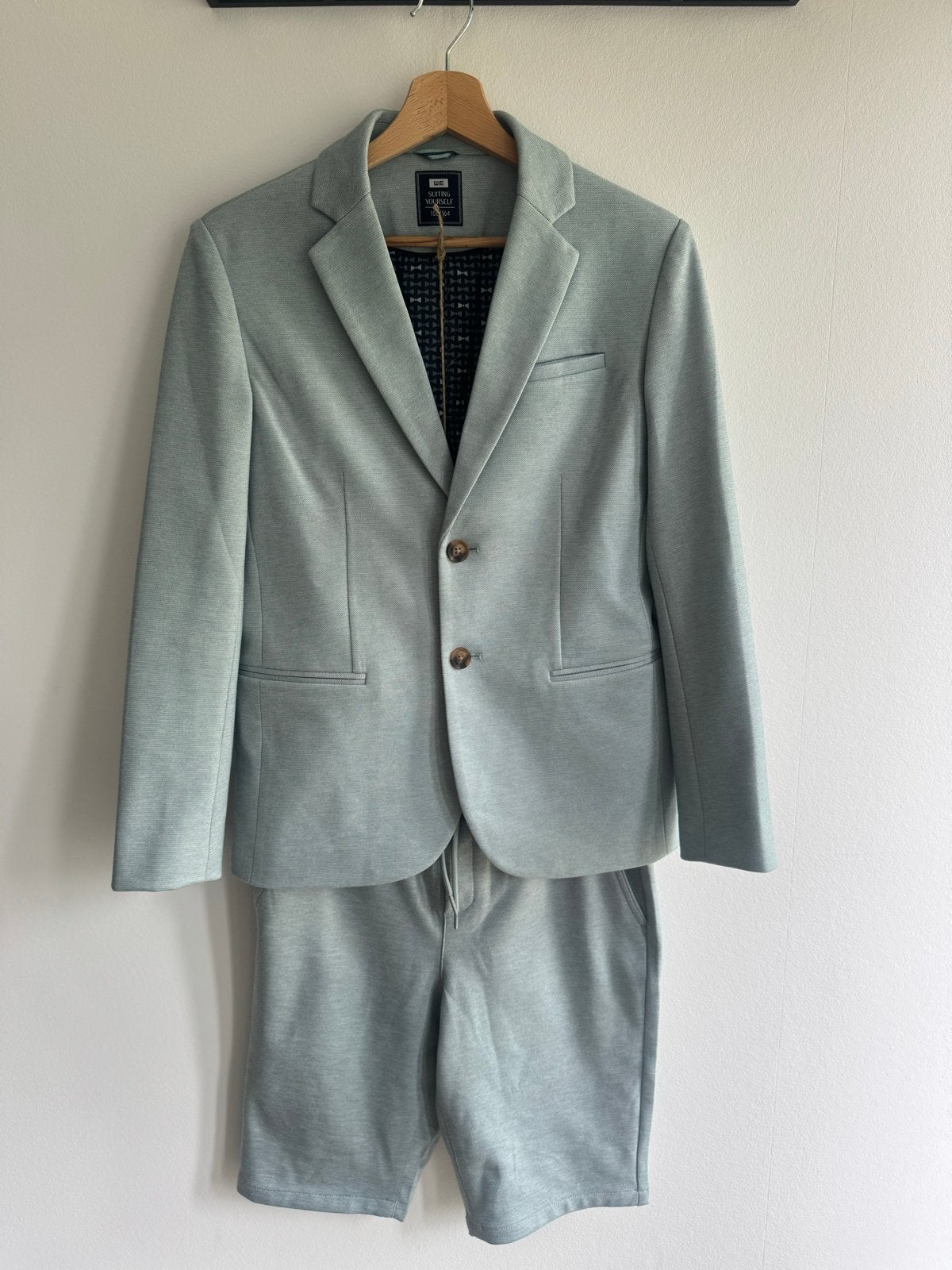 WE blazer en korte broek jongens maat 158/164/170, Ophalen of Verzenden, Zo goed als nieuw, Jongen, Setje