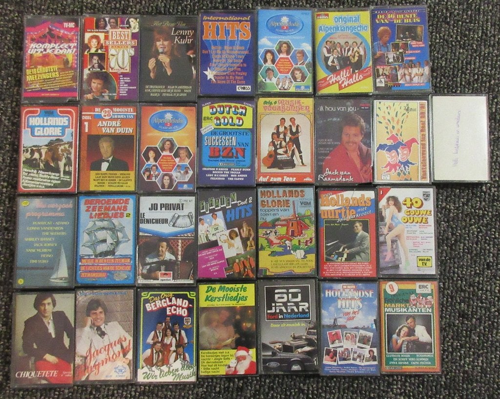 28x cassette bandjes diversen, Ophalen of Verzenden, Gebruikt, Overige genres, 26 bandjes of meer
