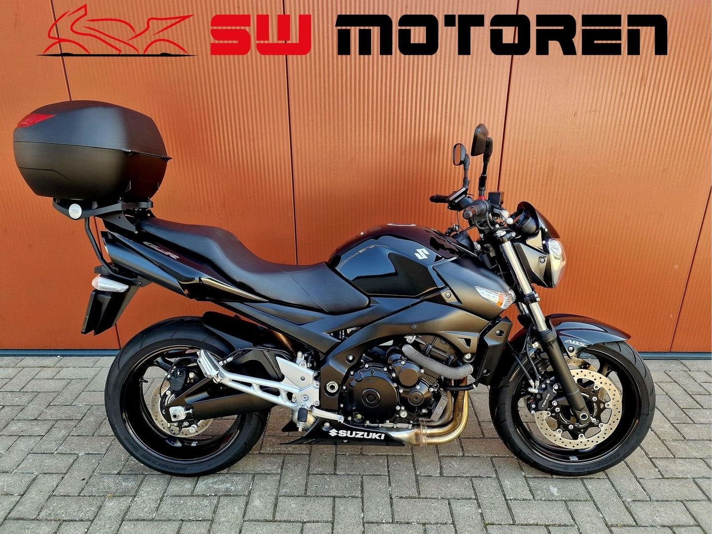 GSR600 ABS, NIEUWSTAAT, LAGE KM! GSR 600 ABS, Motoren, SUZUKI, 4 cilinders, Motorrijbewijs A, Bedrijf