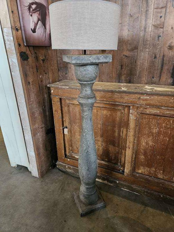baluster lamp,lampenvoet ``WOONWINKEL RUSTIEK``, Ophalen of Verzenden, Nieuw, Hout, 100 tot 150 cm
