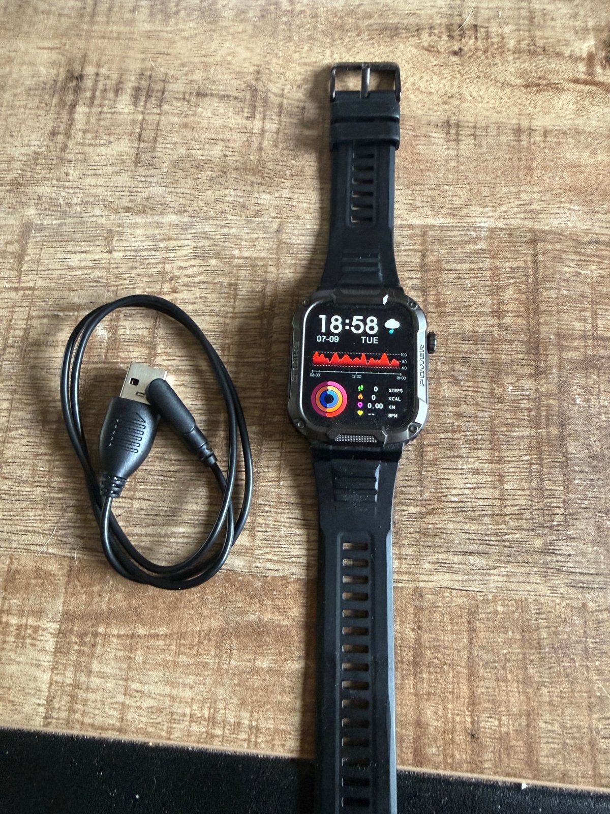 Gard Pro Ultra Smartwatch - Nieuwstaat met Oplader, Ophalen, Afstand, Zwart, Zo goed als nieuw