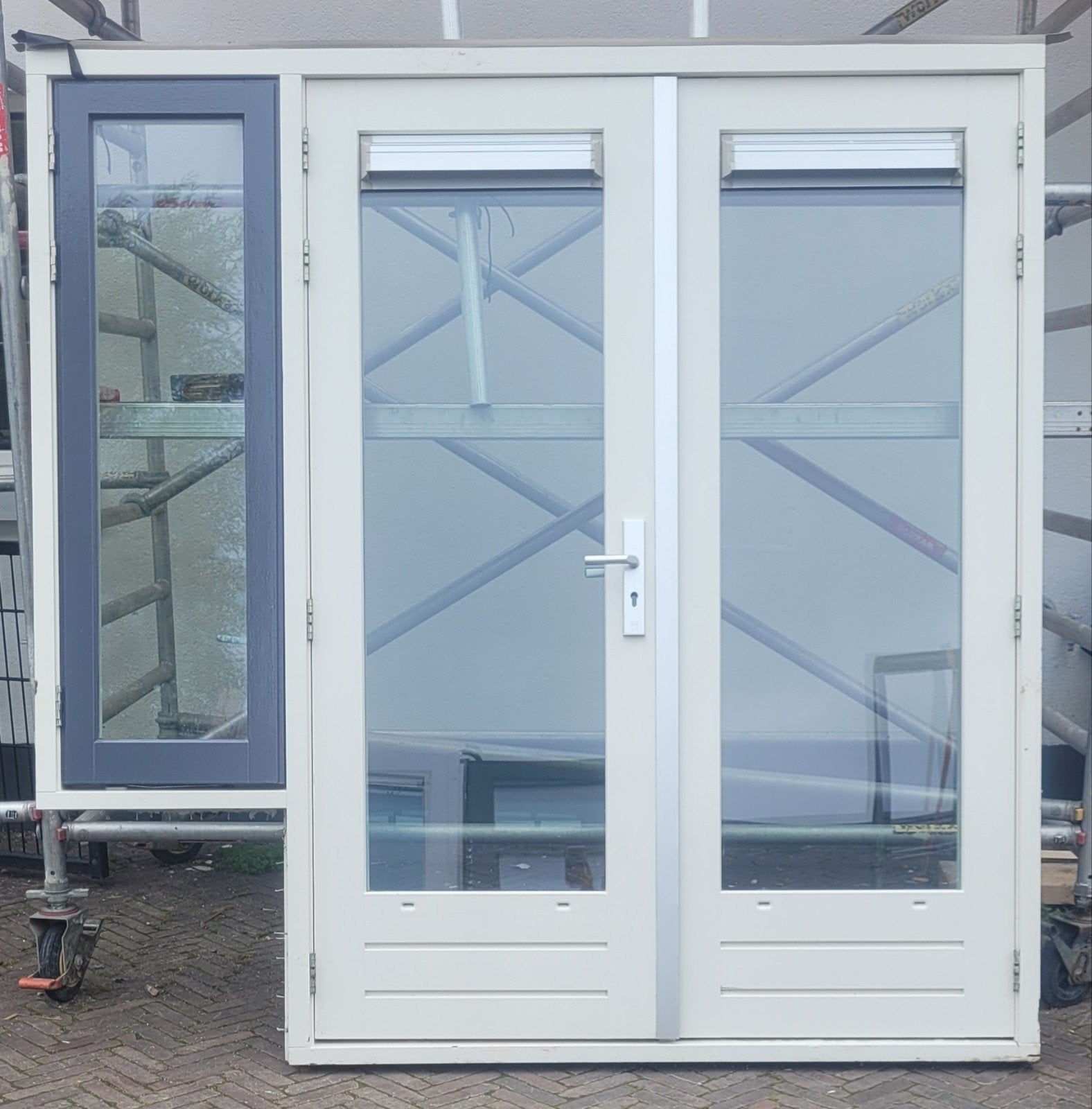 Hardhouten openslaande tuindeuren inclusief kozijn zijlicht, Doe-het-zelf en Verbouw, Kozijnen en Schuifpuien, Gebruikt, Deurkozijn