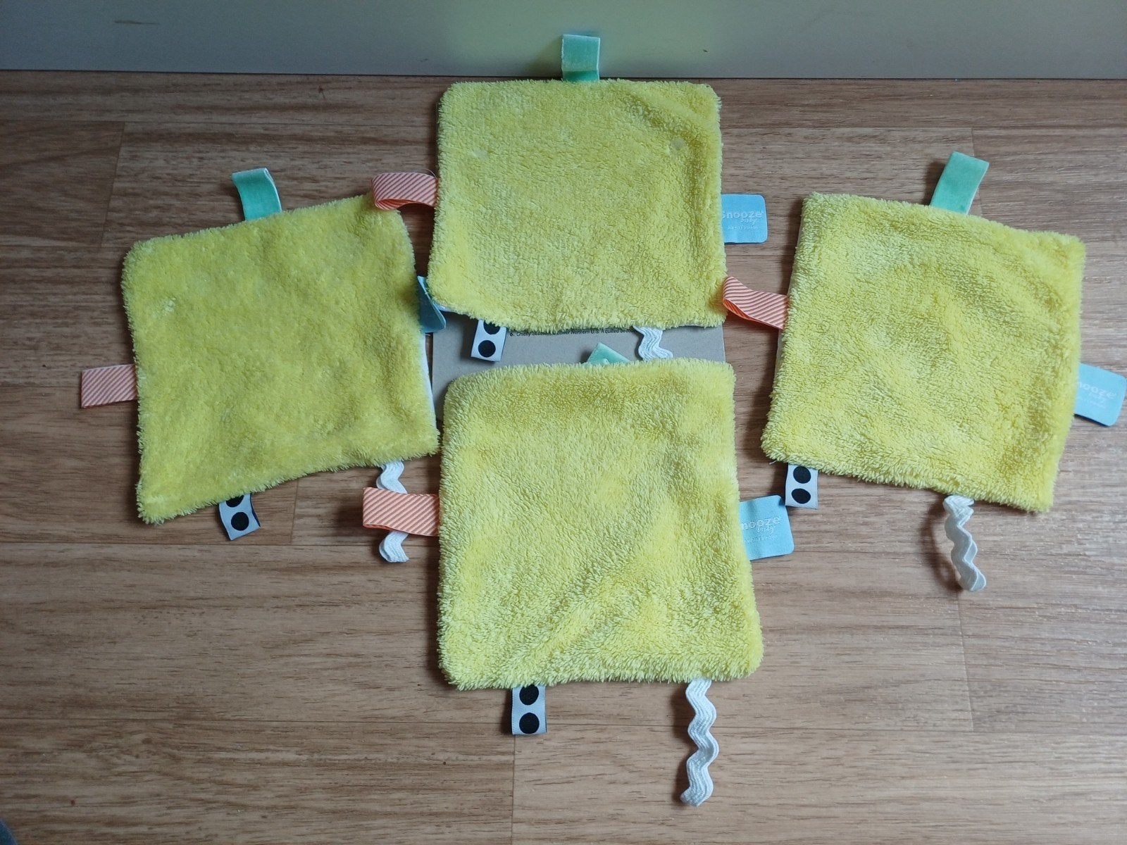 snoozebaby snooze baby geel zwitsal doekje labeldoekje, Ophalen of Verzenden