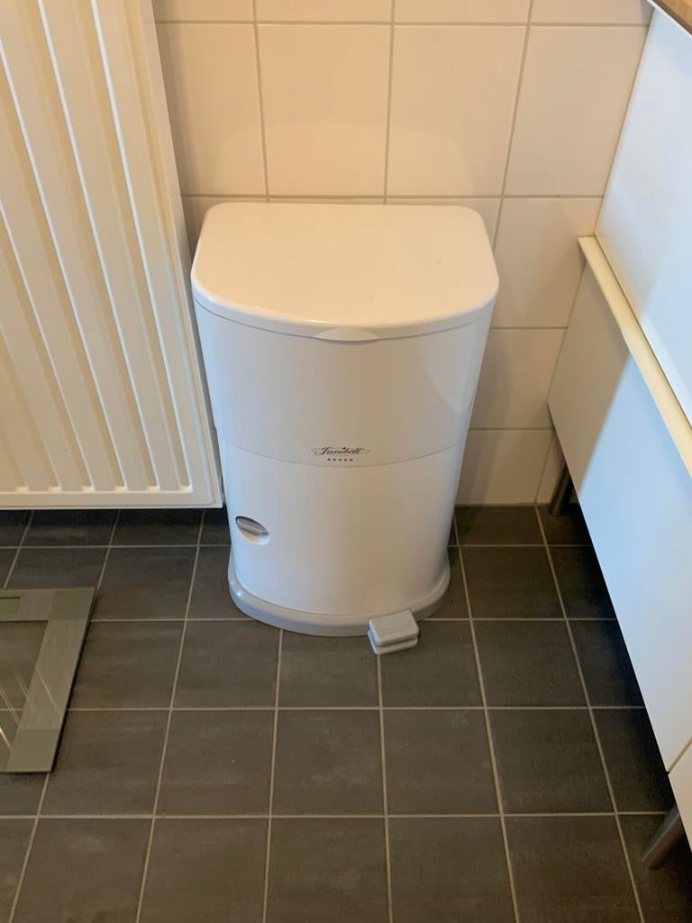 Incontienentie emmer, Huis en Inrichting, Ophalen, Zo goed als nieuw