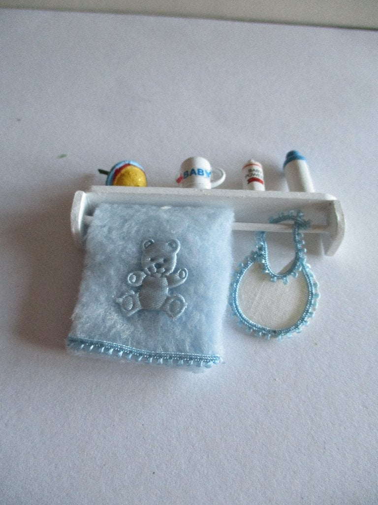 poppenhuis rekje voor de kinderkamer jongen, Ophalen of Verzenden, Zo goed als nieuw, Decoratie