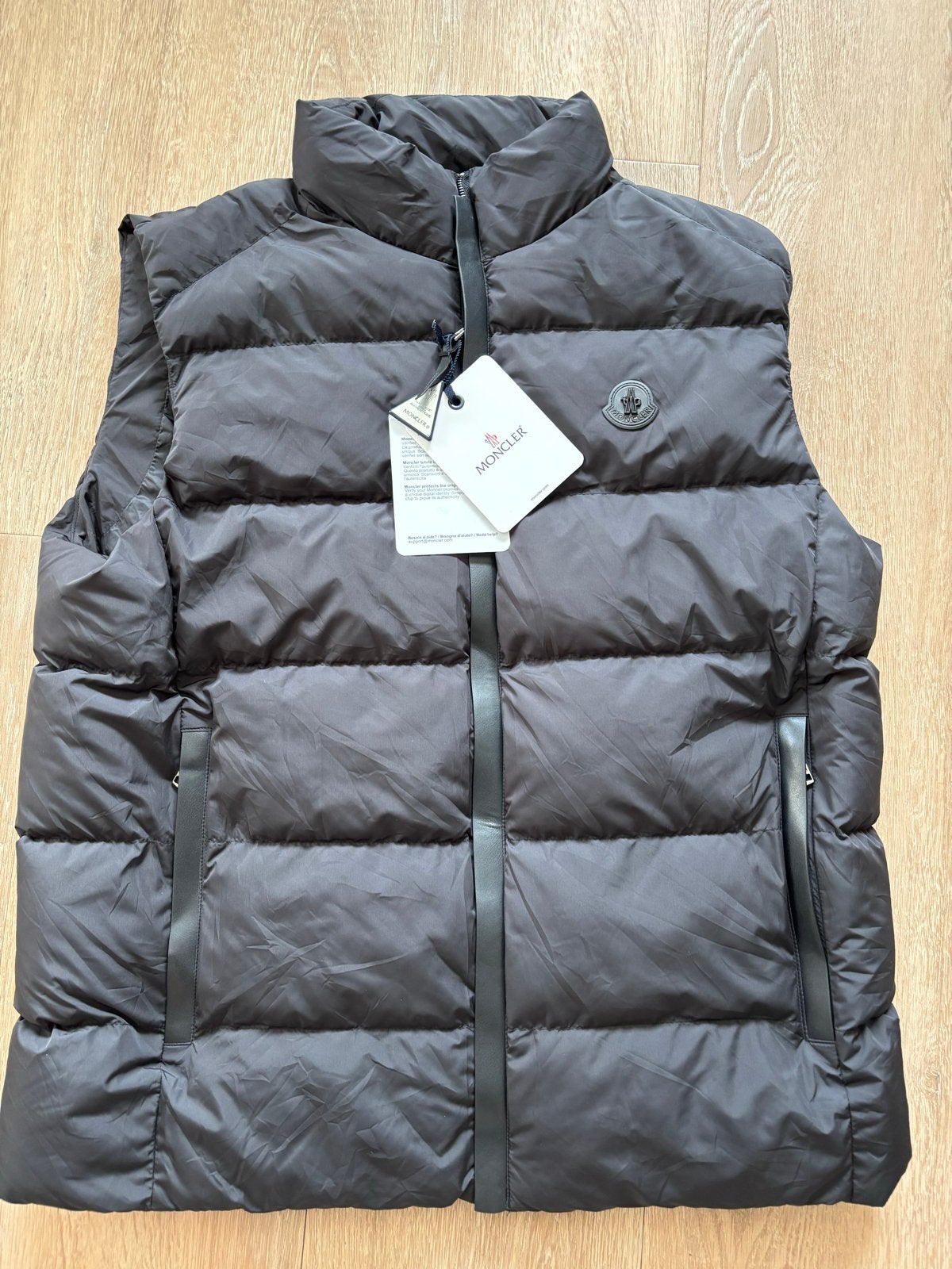 Moncler Bodywarmer Maat 6 (XL) - Nieuw met labels, Ophalen of Verzenden, Nieuw, Maat 56/58 (XL), Zwart