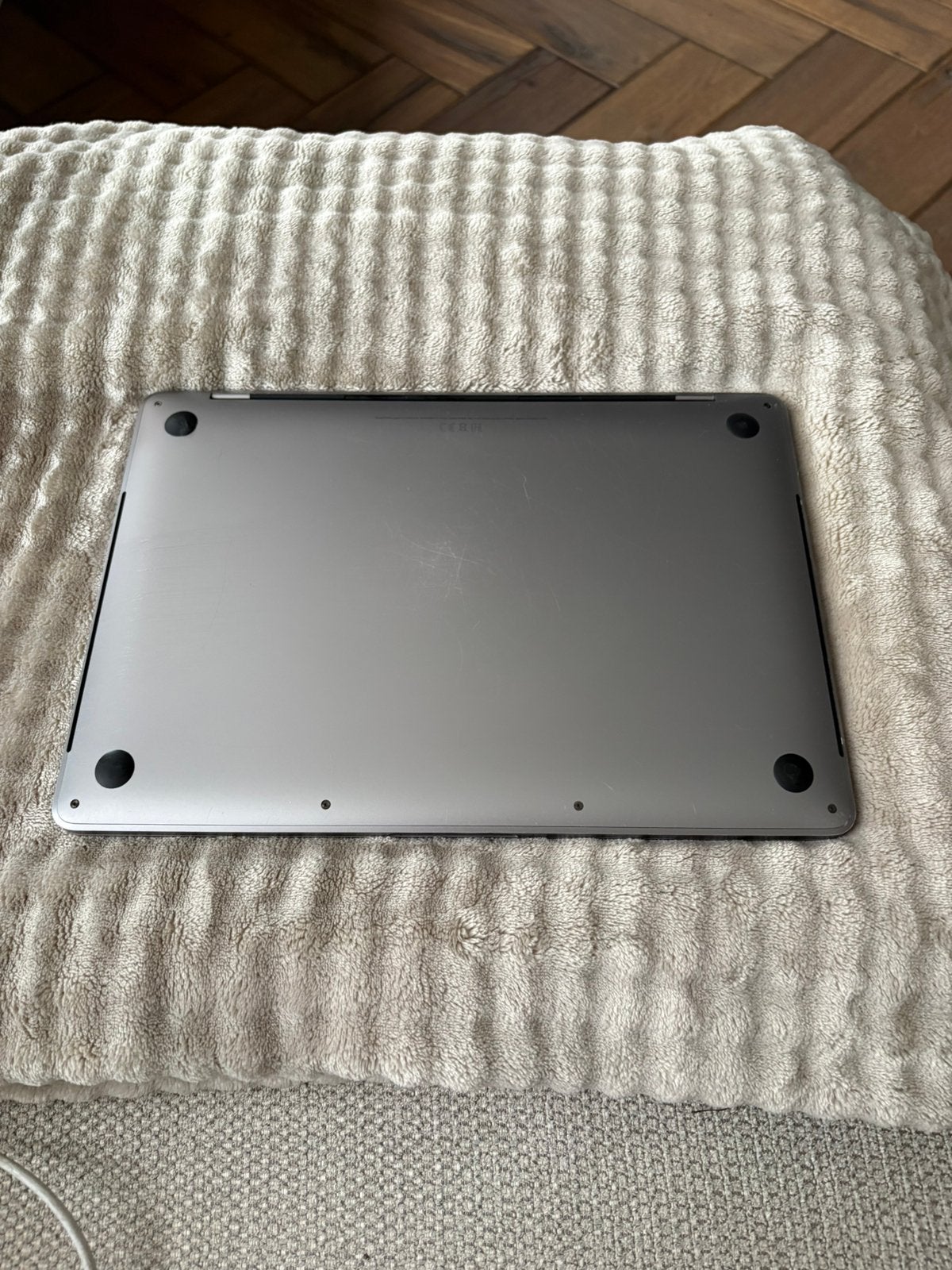Foto 4 van MacBook Pro 13-inch (2018) – Intel Core i5 – 8 GB RAM