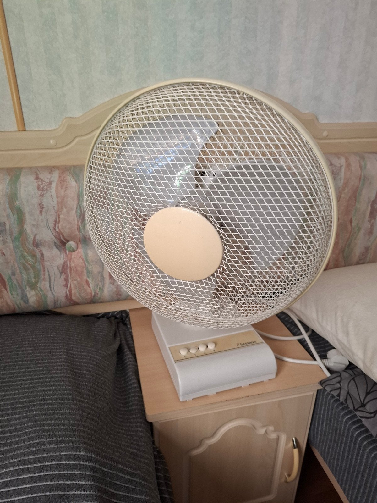 Compacte tafelventilator - Ideaal voor kleine ruimtes, Witgoed en Apparatuur, Ophalen of Verzenden, Gebruikt, Tafelventilator