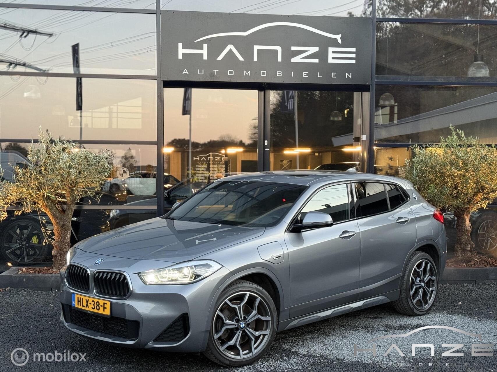 BMW X2 xDrive25e High Executive M|Pano|19"|LED|Virtual, Auto's, BMW, Automaat, X2, Gebruikt, Bedrijf